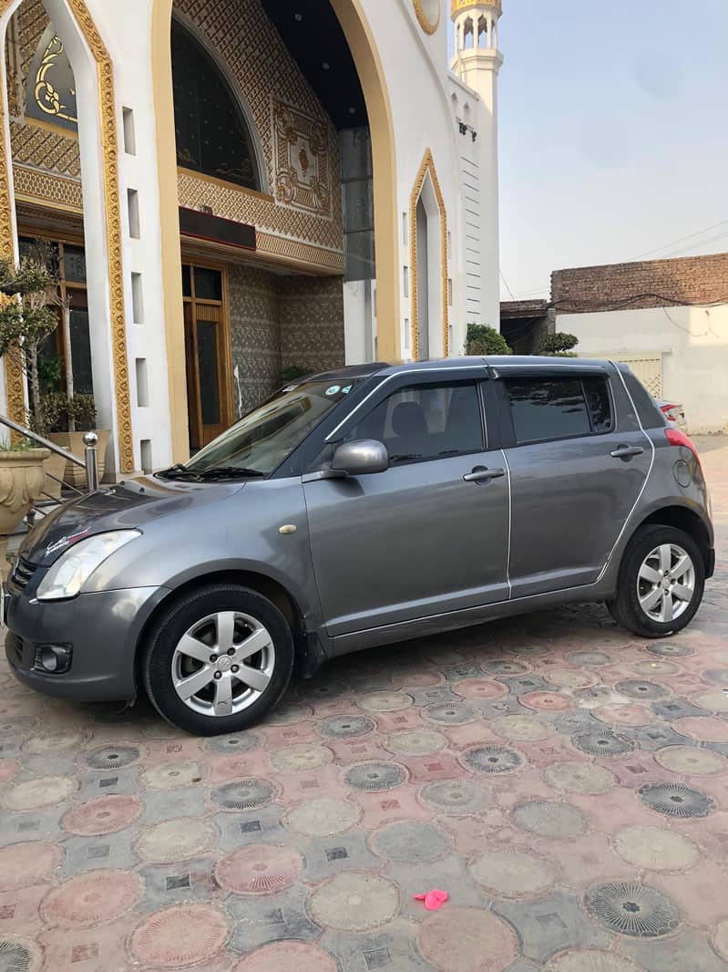 Suzuki Swift 2012 10