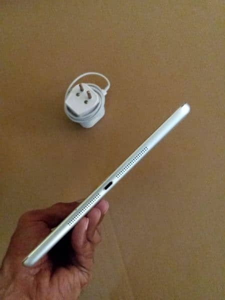 Apple iPAD Air  2 3