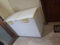 D freezer for sale 0