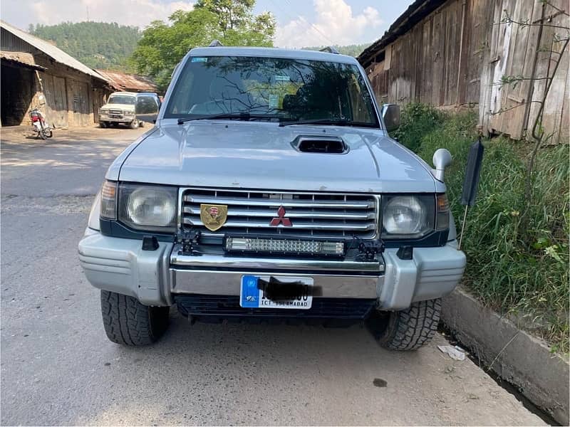 Mitsubishi Pajero 2.8 genuine condition 0