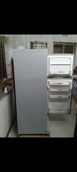 Dawlance refrigerator  model no. 9170 WBM 1