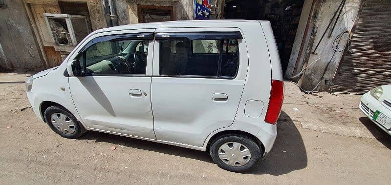 Suzuki Wagon R 2018 6