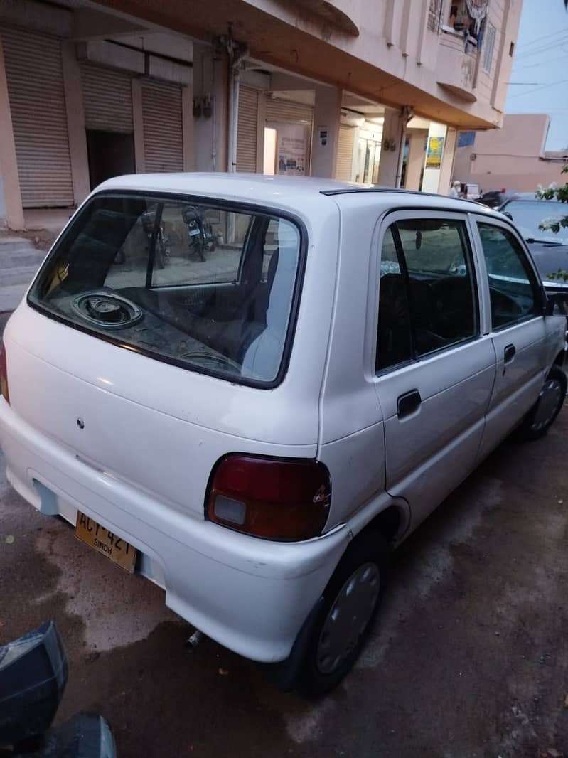 Daihatsu Cuore 2000 2