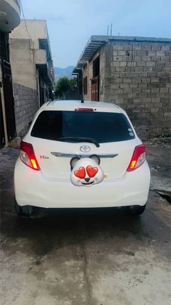 Toyota Vitz 2013 2