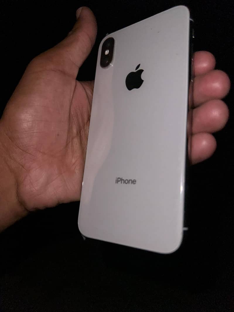 IPHONE X 0