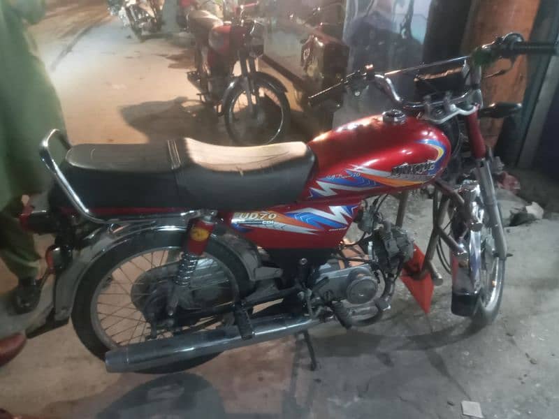good condition neat and clean bike 3
