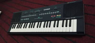 casio casiotone M-t 240 49 key electronic keyboard with 210 sound tone