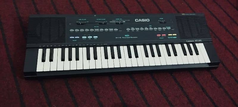 casio casiotone M-t 240 49 key electronic keyboard with 210 sound tone 9