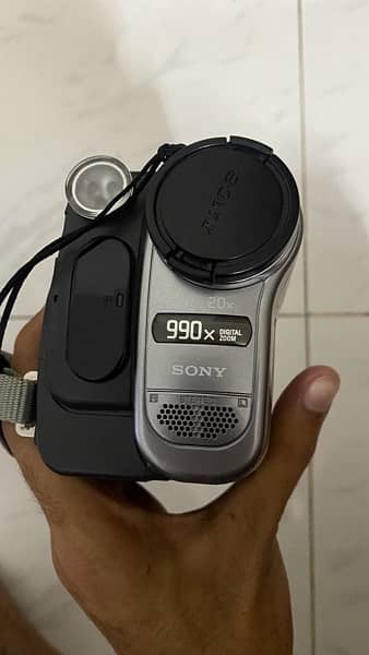 sony manual DCR hand camera 1