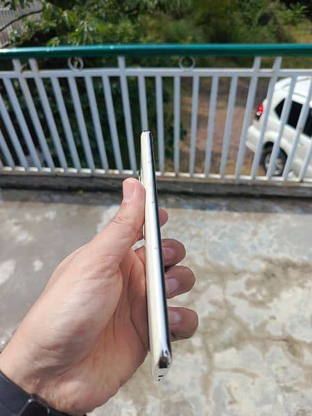 OnePlus 11 Pro Marble Odyssey 4