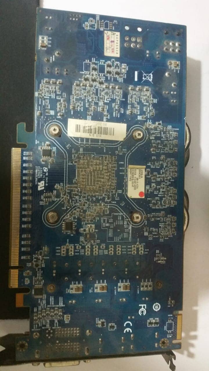 Graphic card Hd 6850 1 gb 2