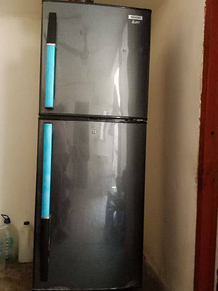 Refrigerator 0