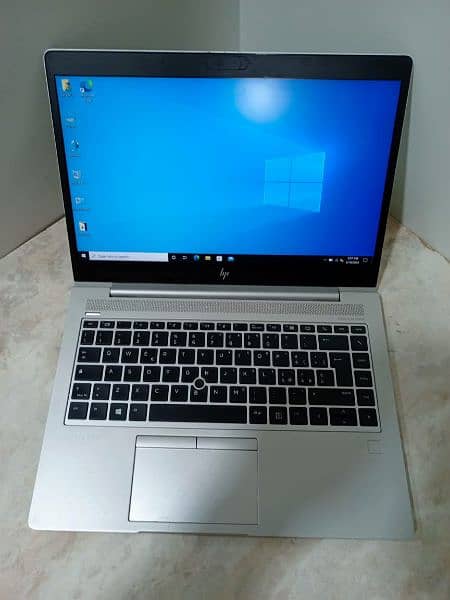 hp  Elitebook 840 G5 i5 8th generation 2