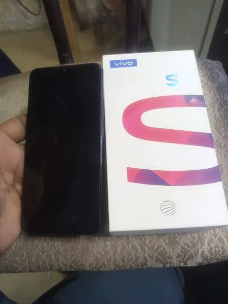 vivo s1 4/128 PTA approved with box charger 1