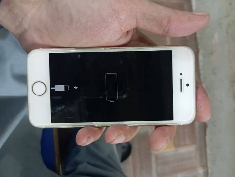 iPhone 5s NoN PTA with 16GB 6