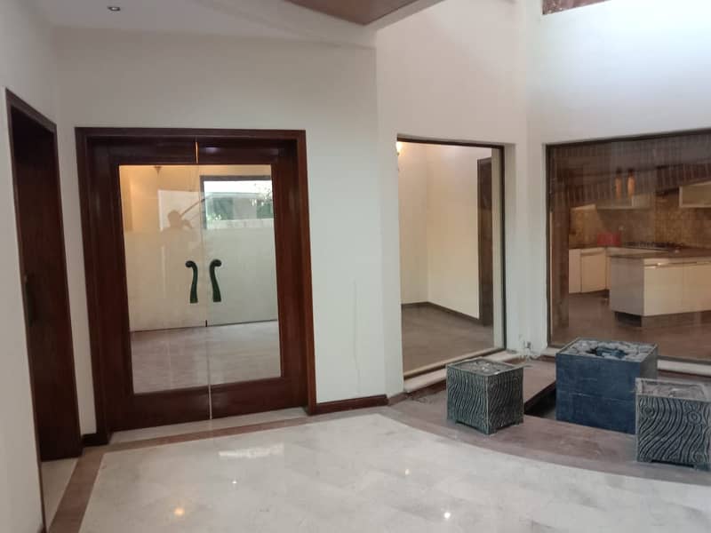 1-Kanal Ideal Location Beautiful Luxurious Bungalow With For Rent in DHA Phase 4 Lahore 25