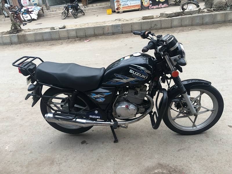 Suzuki Gs-150 SE model 2020 0