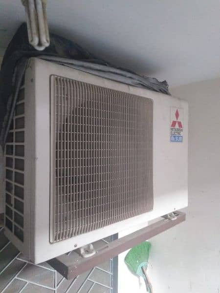 Mitsubishi 2 TON Non-Inverter AC 3