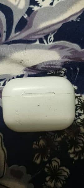 airpods pro 4