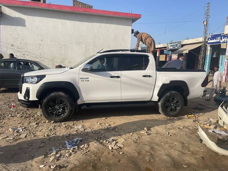 Toyota Hilux G 2022 1