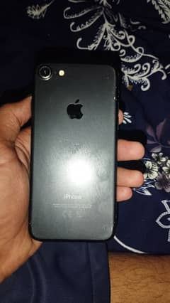 iphone 7 non PTA water pack with original charge and fingers all ok ha