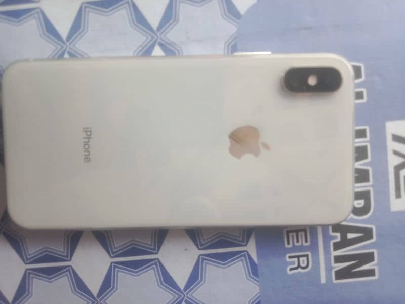 iPhone x non pta water pack 10by10 good battery time original battry 0