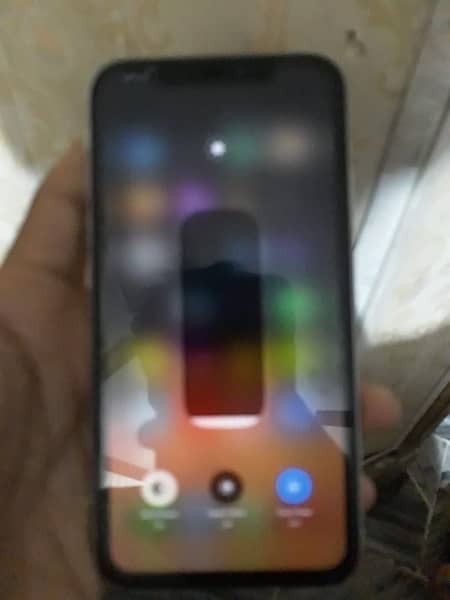 I am selling iphone 11 in an affordable price contact: 03204315131 5