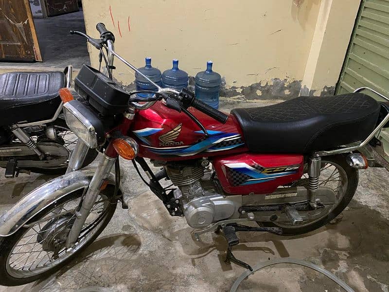 Honda 125 urgent sale 4