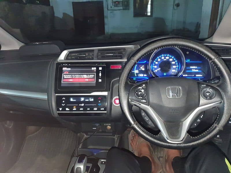 Honda Fit 2014 6