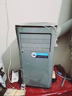 Air condition one month used 10/10 condition