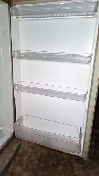 Refrigerator 1