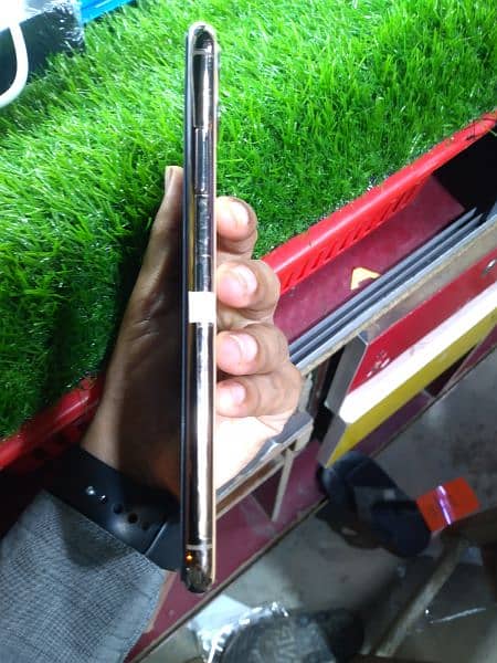 iphone 11 pro max non pta 6