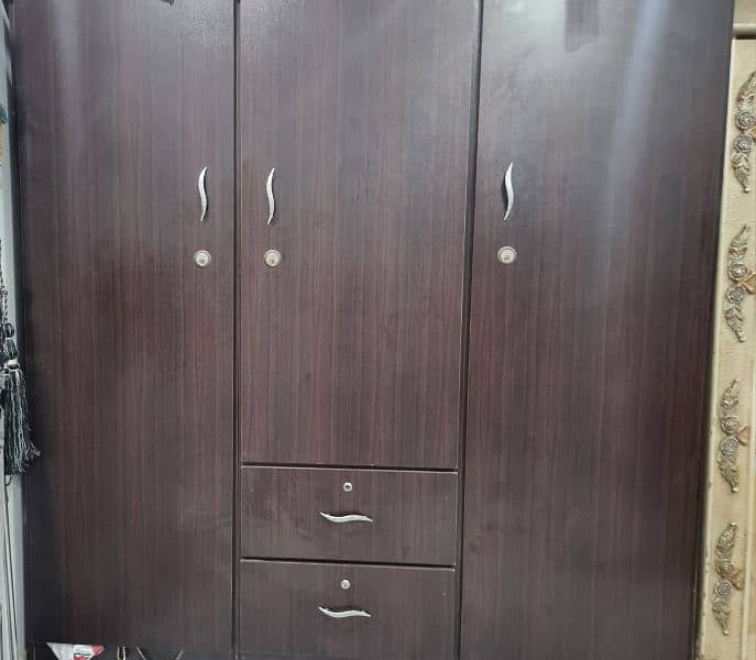 wardrobes in 3 different colours and designs 1