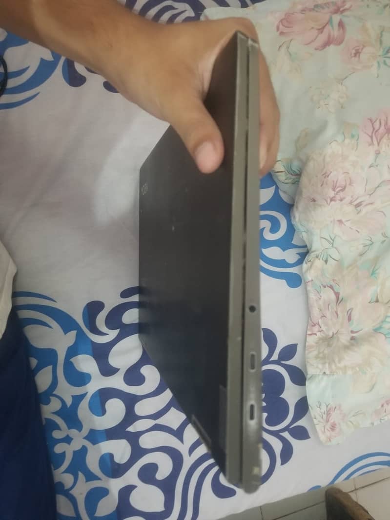 LENOVO YOGA 7I Touchscreen 360 5