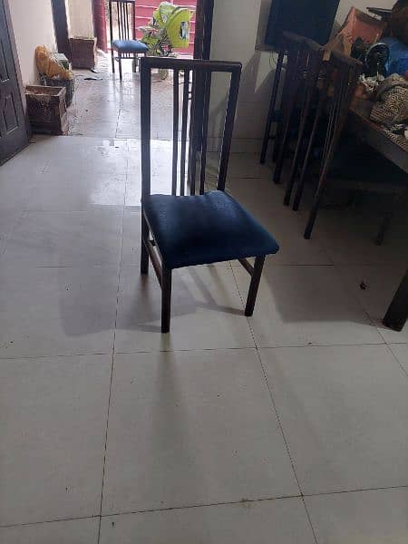 dining table sale very urgent 2