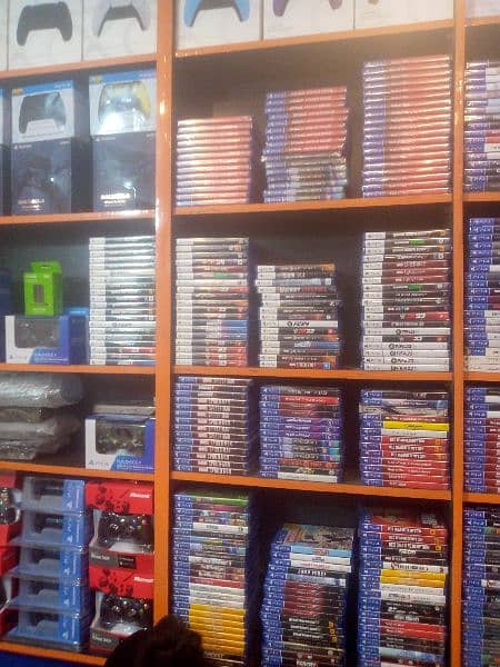 PGS GAME SHOP Karachi PS4 or 5 1