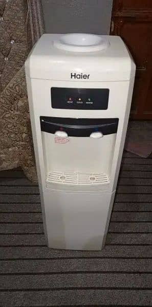 haier water dispenser with mini refrigerator hot and cold 3