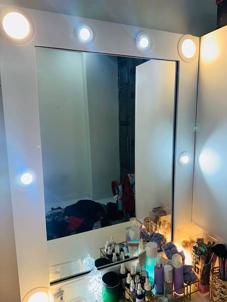 Dressing table/ vanity table/ makeup table 13