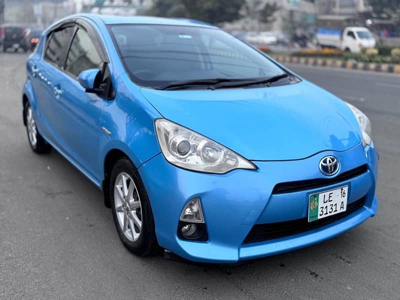 Toyota Aqua 2013  G led Push start Full option 1