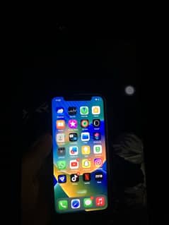 Iphone X Bypass 256GB PTA Approved.