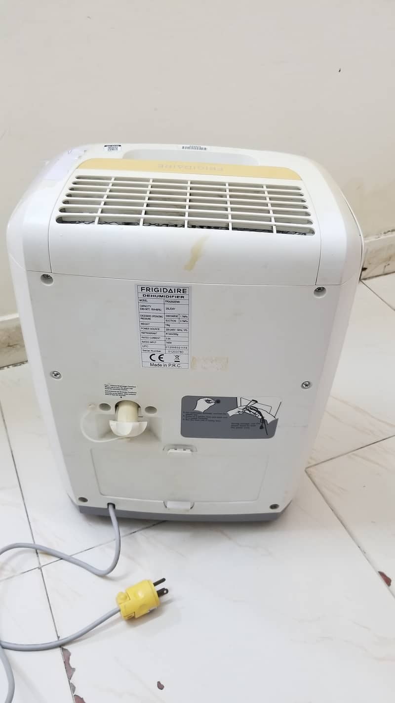 Dehumidifier - 25 Litre/day 4