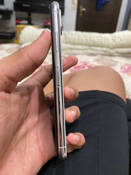iPhone X for urgent sell 4