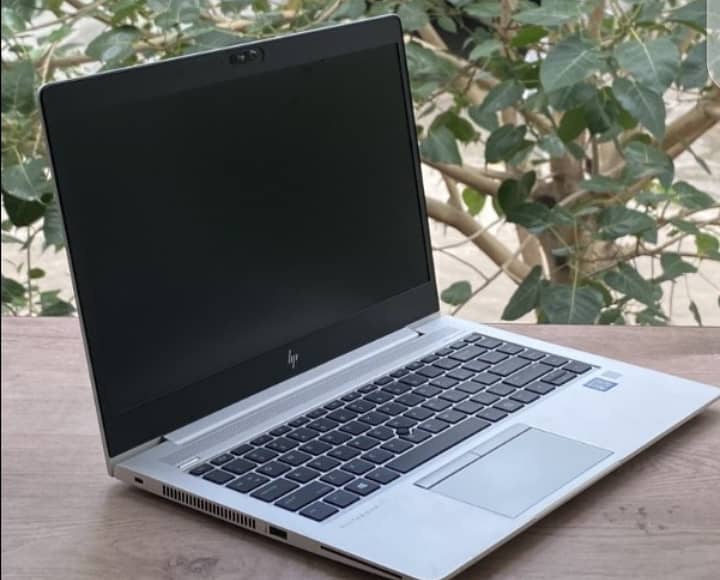 HP Elite book 840 G6 1