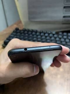 Google pixel 4a5g display not working for part's