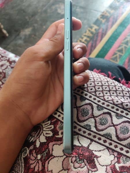 oppo f21 pro 5G 128 gb 2