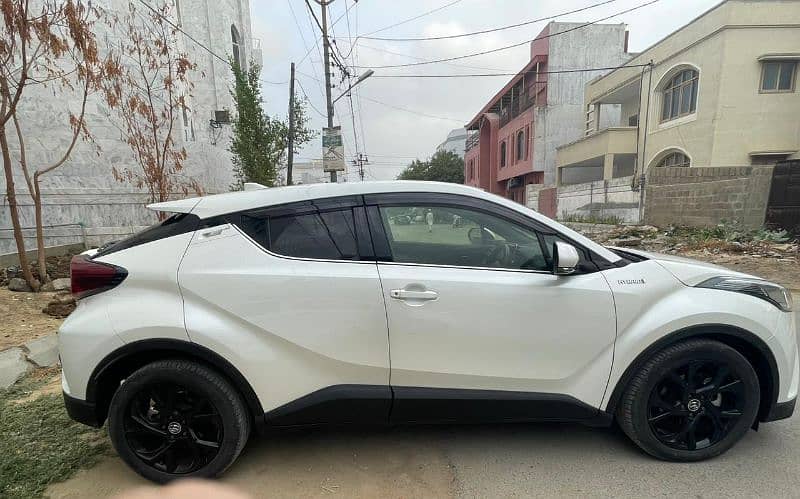 Toyota C-HR 2019 3