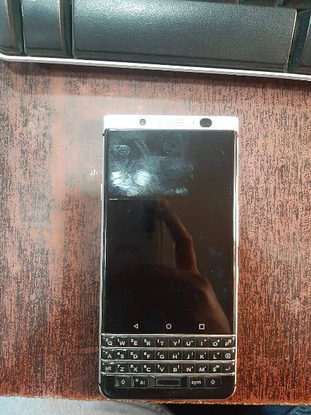 black berry key 1 canadian version 4