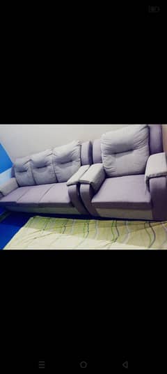 6 seater looks new sofa set