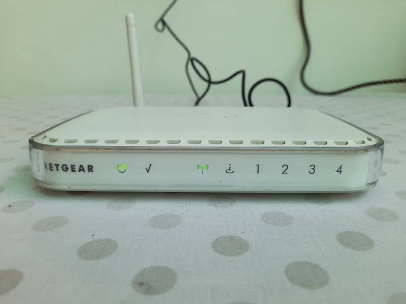 NETGEAR WIRELESS WIFI ROUTER 0