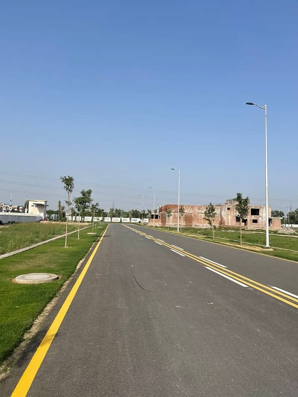 1 Kanal Plot Available For Sale In 66 Feet Road Divine Enclave Canal Road Fsd 2